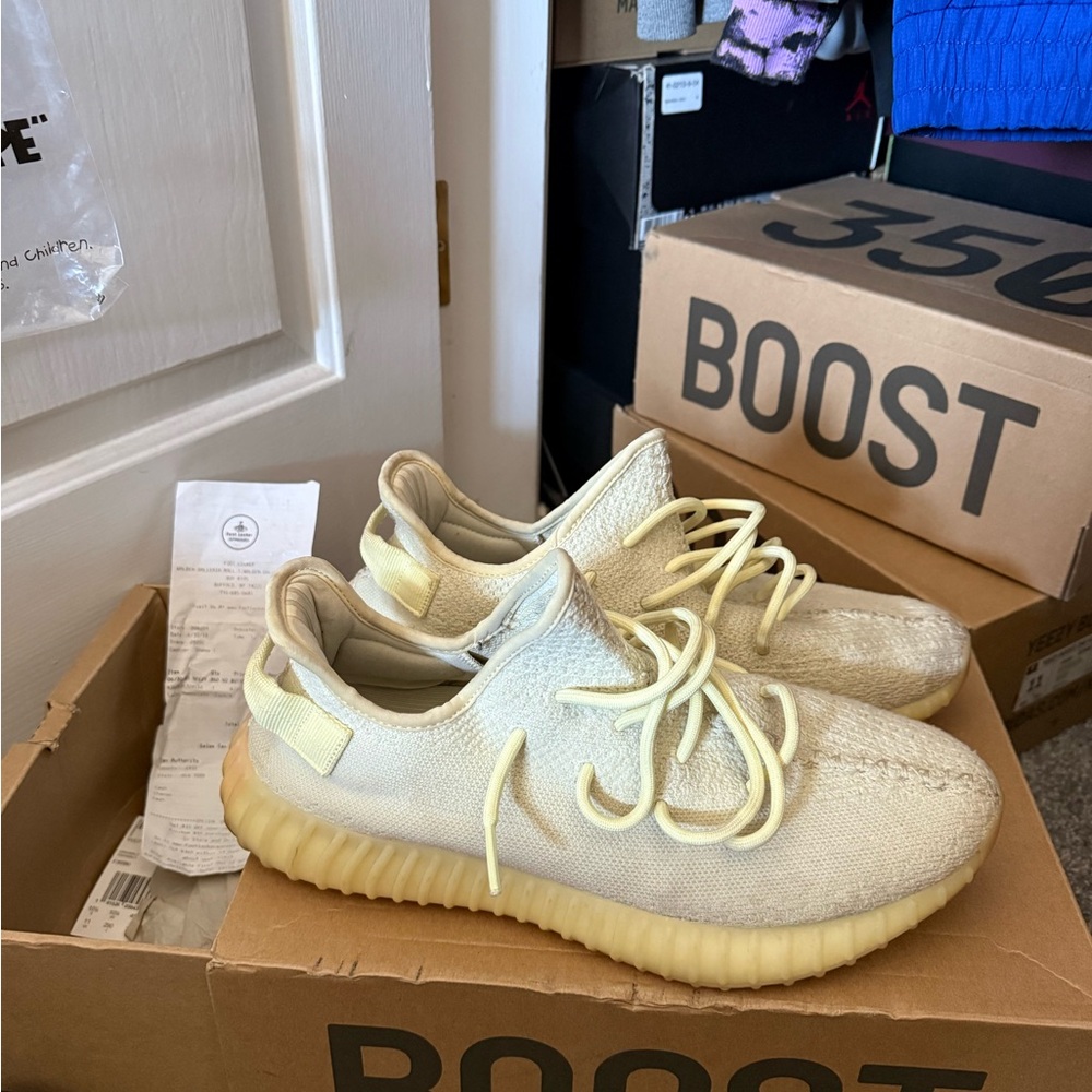 Size 11 YEEZY BUTTER  AUTHENTIC Sneakers